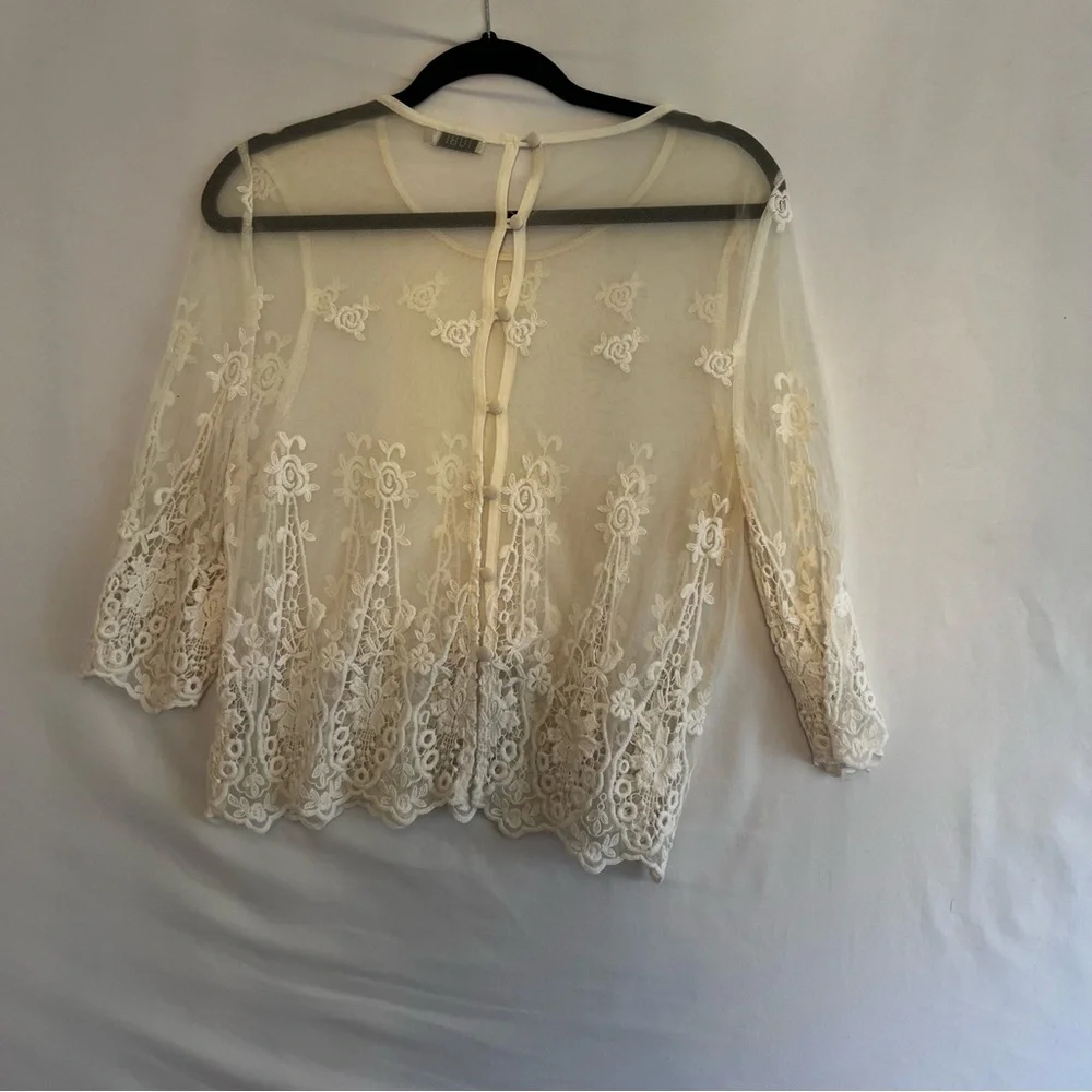 Tobi Sheer White Lace Blouse Top Size M Cottagecore Fairycore Romantic Cotton